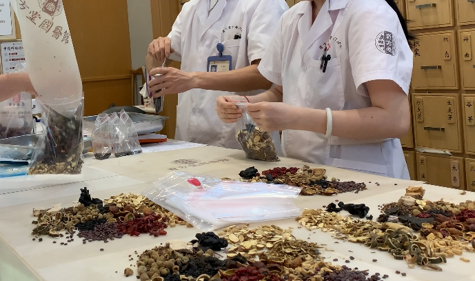 气血不足有什么症状表现?南昌贡方堂老中医陈顺涛一方补回精气神