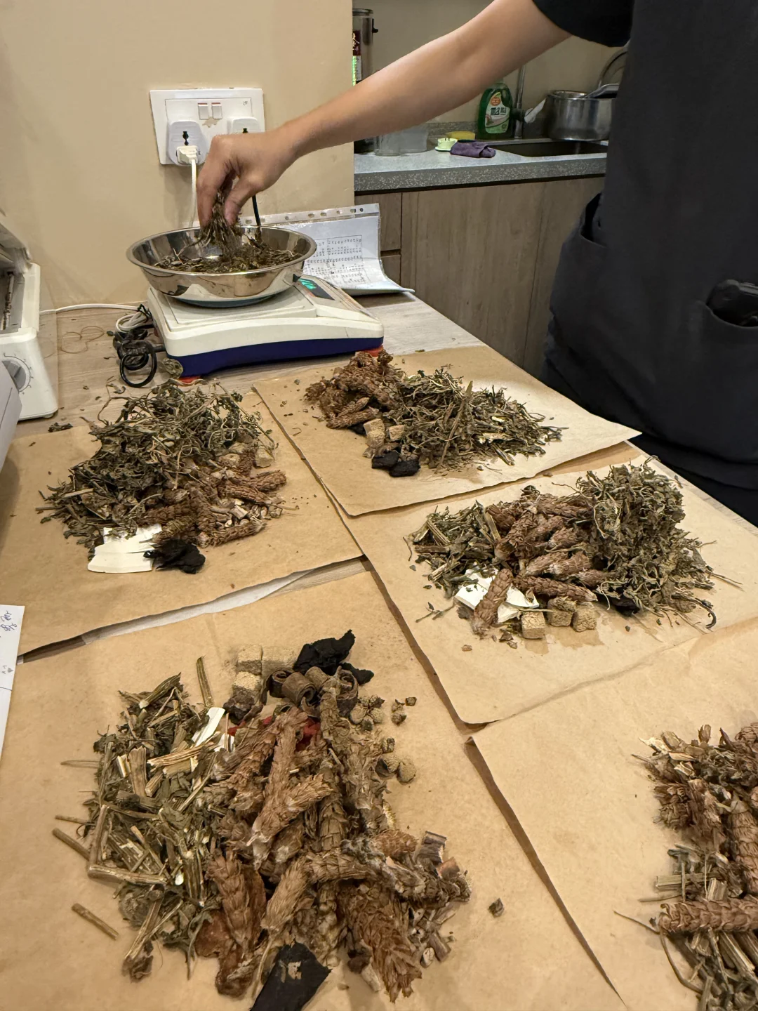 耳鸣分三种你是哪种?新加坡贡方堂TCM老中医一人一方,对证下药